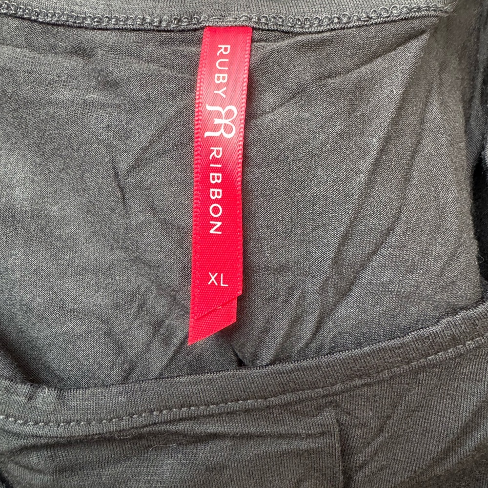 Ruby Ribbon Pleated Chiffon Extender - Picture 6 of 7